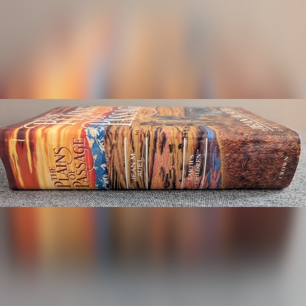 Jean M. Auel, "The Plains of Passage" 1990, Hardcover 1st Ed., Earth's C… - Picture 2 of 9